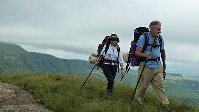 Vaalribbokkop Cave and Zulu Cave - A 3 day hike in the Monk's Cowl area - January 2011