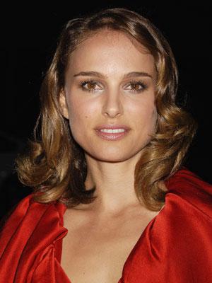 ‘Black Swan’ producers defend Natalie Portman