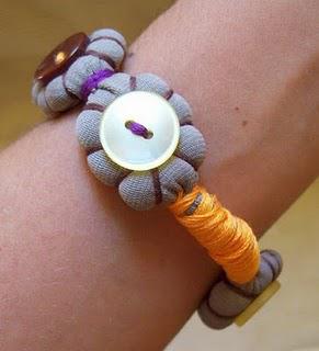 Fabric Bracelet with Buttons and Embroidery Thread