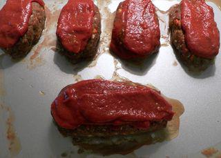 Garden mealtloaf -- smear topping on meatloaves