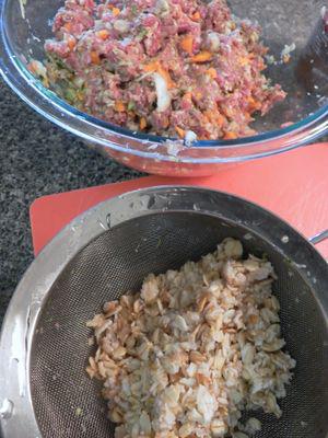 Garden mealtloaf - Prepare meat mixture3