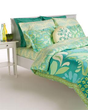 Like Amy Butler?  Amy Butler bedding sale at RueLaLa - it'll sell out fast