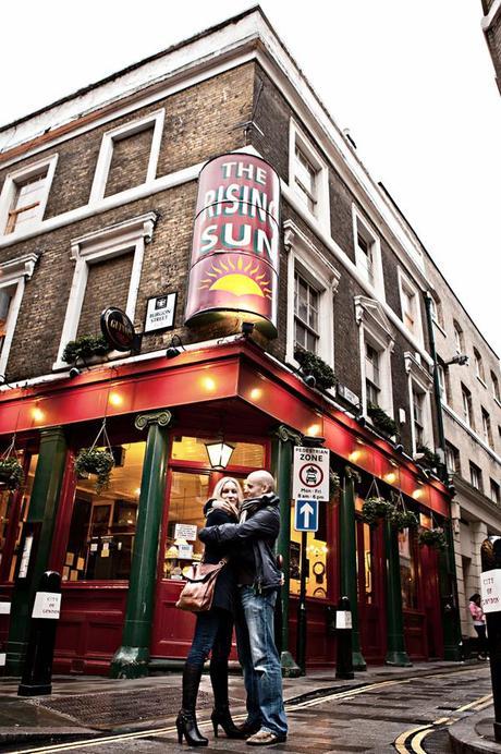 The Rising Sun - a great backdrop, rich colours and Helen and Paul looking head over heels in love!