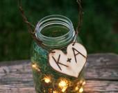 Upcycled Personalized Wood Glass Jar Outdoor Rustic Wedding Decoration Candles Firefly Lightning Bug Lanterns With Moss Woodland Forest Summer Fall CHIC