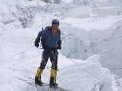 Himalaya 2011: Climbers Cross Icefall, Climb Everest