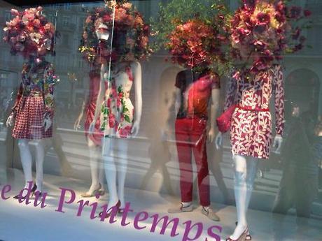 “La fete de Printemps.” The springtime display at Printemps dept store had heads replaced by huge floral displays, atop the latest in spring floral fashion. Direct from the catwalks.
