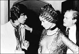 mick and bianca jagger, ’70s perfection!