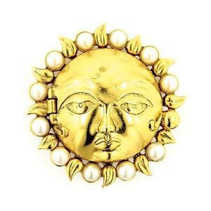 sun brooch