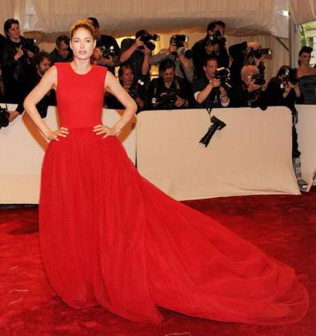 Doutzen Kroes at 2011 Met Ball