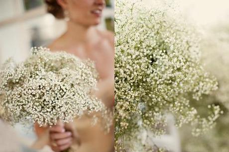 Flowers, wreaths and corsages..