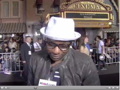 nelsanpirate Nelsan Ellis – Pirates of the Caribbean: On Strange Tides Premiere