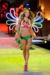 Victoria’s Secret Fashion Show 2011…….