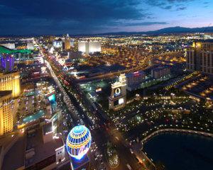 Waiters and waitresses in Las Vegas should be legally mandated to a 15% gratuity maximum. They don't deserve more.