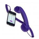 Super cute and totally unique pop phone retro headset for your cell phone makes a great gift, especially if you have the gift of gab like myself.  $29.99 at www.decorativethings.com