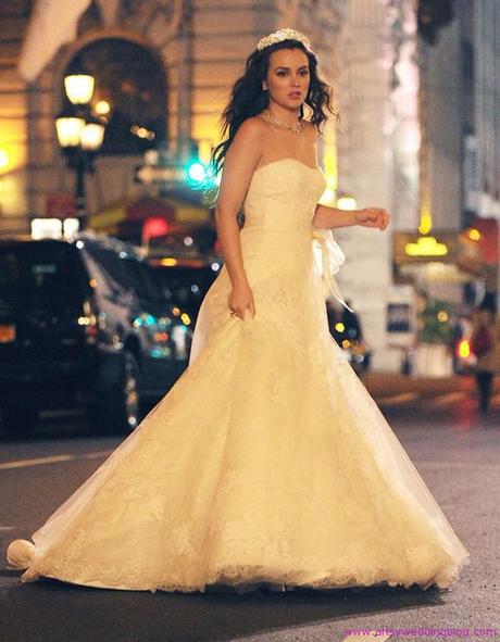 Leighton Meester dashes through New York…in a bridal gown!