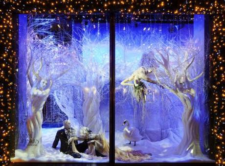 Saving the Best for last: the Swarovski Crystal - Christmas forest main window at Harrods.
A stunning enchanted wonderland for the festive season, perfect for your inner snow Queen!
FULL selection of images available at Dmag inspiration services if you want a closer look at these magical fairy tale windows. 
xoxo LLM