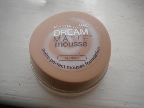 review: maybelline dream matte mousse foundation