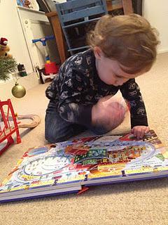 A Favourite Christmas Book: Pull-Back Busy Santa Book