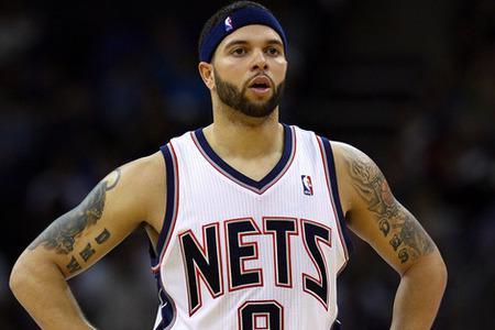 Deron Williams Won't Re-sign During Regular Season: Trouble Brewing For The New Jersey Nets?