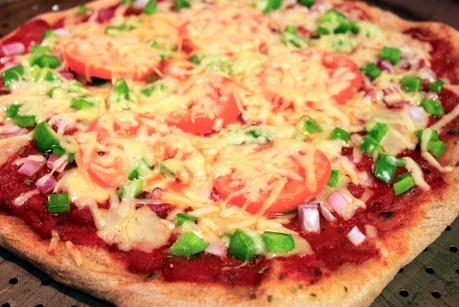 Green Pepper and Onion Pizza