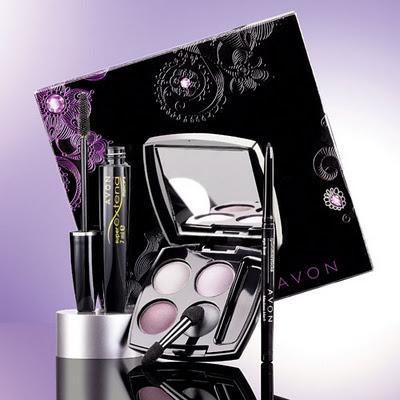 Virtual Gift Guide: Beautiful Eyes Gift Set