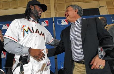 MLB: Miami Marlins’ Spending Spree Recalls ’97 Championship Team