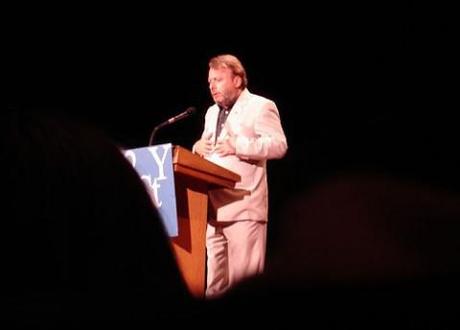Christopher Hitchens, firebrand, author and atheist, dies