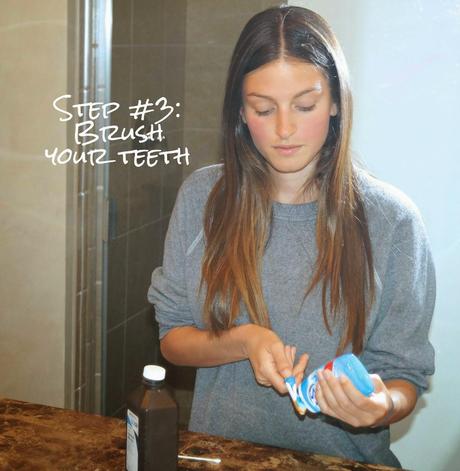 DIY: organic teeth whitening 