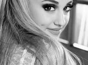 Ariana Grande Performs Everything” Live Stand Cancer