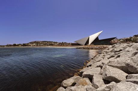 build | entertainment center in australia