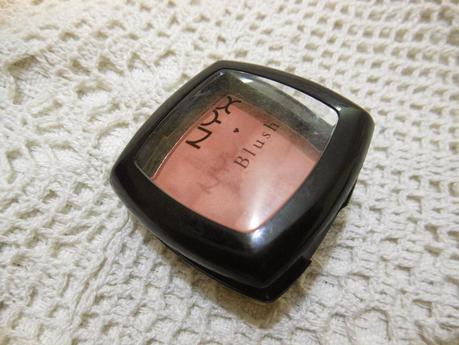 NYX Powder Blush Mauve (PB13) : Review, Swatch, FOTD