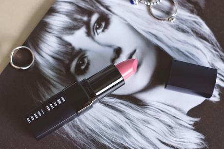 Hello Freckles Bobbi Brown Bikini Pink Lipstick Review