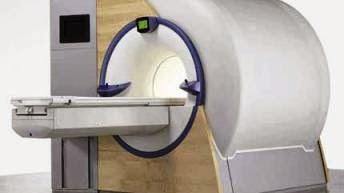 misfortune of women - gets injured in taking MRI scan ...