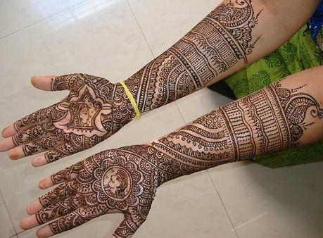 Most Uncommon Rajasthani Mehndi Designs