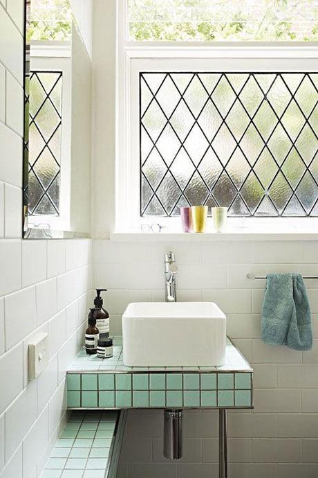 bathroom-tile-lisa-breeze-design-sponge