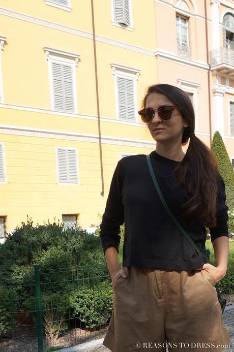 Style in italy,#italianstyle, Italian style, how people dress in Italy, what Italians wear, how do europeans dress, expat, expat mom, expat blog, expat mom blog, fashion for expats, how to dress like an italian, don’t dress like an american in italy,#expatmom,#expatmomblog,travel blog, what I wore, what I wore today,#wiw,#wiwt,#ootd,style, real mom style,real mom street style,#realmomstreetstyle,#realmomstyle,#momtrends,mom trends, trends for mom, fashion for moms, what should moms wear, sexy moms, yummy mummy,#yummymummy, fashion for trendy moms, how can I stay stylish, reasons new moms should dress up, dress up even if you are a sahm, stay at home mom style, work at home mom style, transition to fall, transition to fall like an Italian, what to wear in the fall, what to wear in the autumn, fall trends,#falltrends,#fall2015,#fall2014,#fall2014trends,#fall2015trends,fall 2015 trends, trends for fall 2014, biggest trends for fall, most wearable trends for fall,what to wear in italy in September, what to wear in italy in October, what to wear to italy, dressing in italy, pack for italy, what to pack for italy, packing for italy, packing for a vacation in italy,#travel,#ttot