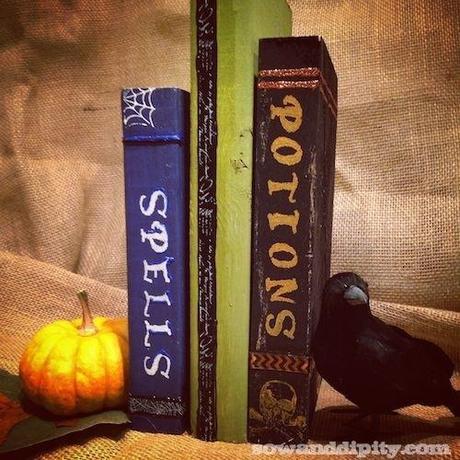 DIY Spooky Books (3)