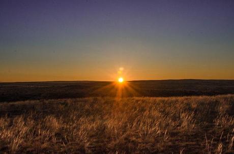 Dawn in Baga Gazriin Chuluu