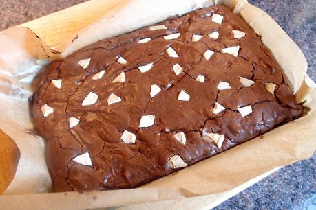 COOK WITH ME: CHOCOLATE BROWNIES