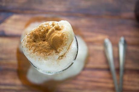 Spiced Baileys Ice Cream Floats #baileys #icecream