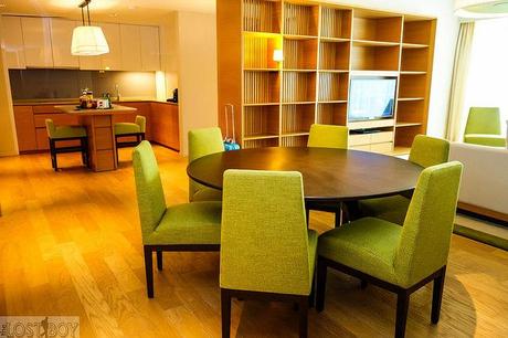 Lanson Place Bukit Ceylon Serviced Residences: Luxurious Suites