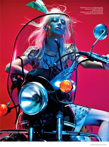 LILI SUMNER FOR VOGUE NETHERLANDS BY MARC DE GROOT