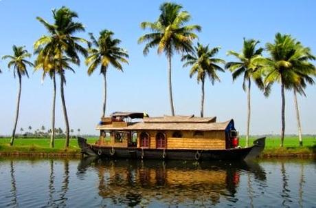 Kerala Houseboat Tour