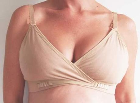 the-dairy-fairy-arden-handsfree-nursing-bra-naked-DF-A-C