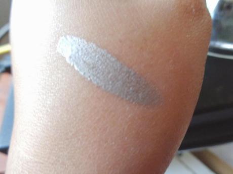 E.L.F Primer Eyeshadow in Sexy Silver and How NOT to use it