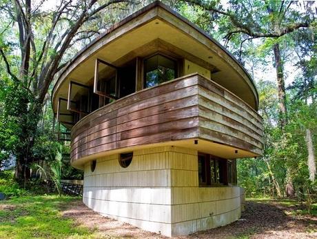 Frank Lloyd Wright Spring House in Tallahassee