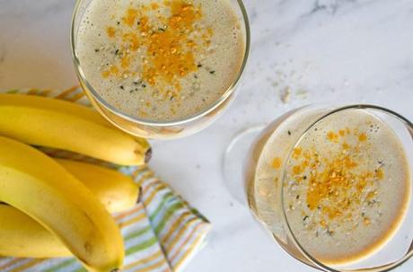Turmeric Banana Smoothie with Ginger