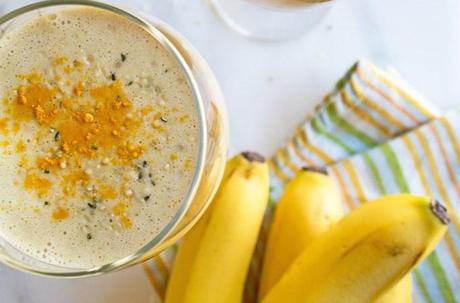 Turmeric Banana Smoothie with Ginger