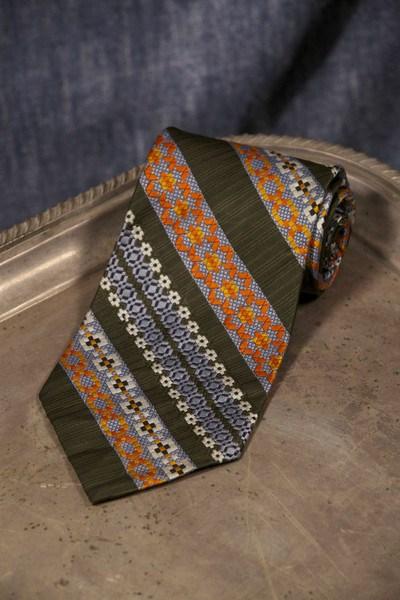 Vintage 1980s tie