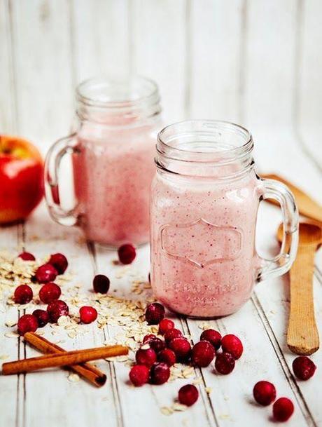 cranberry-oatmeal-smoothie